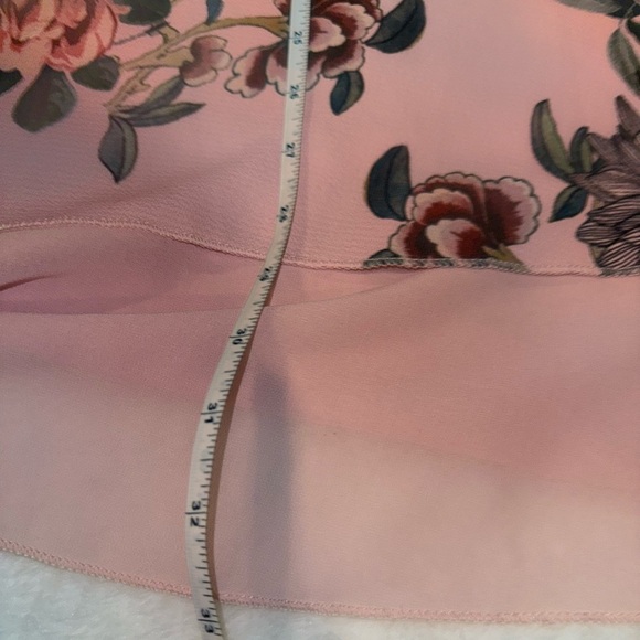 Chic Floral Long Sleeve Dress in Pink Size Small - Picture 9 of 9